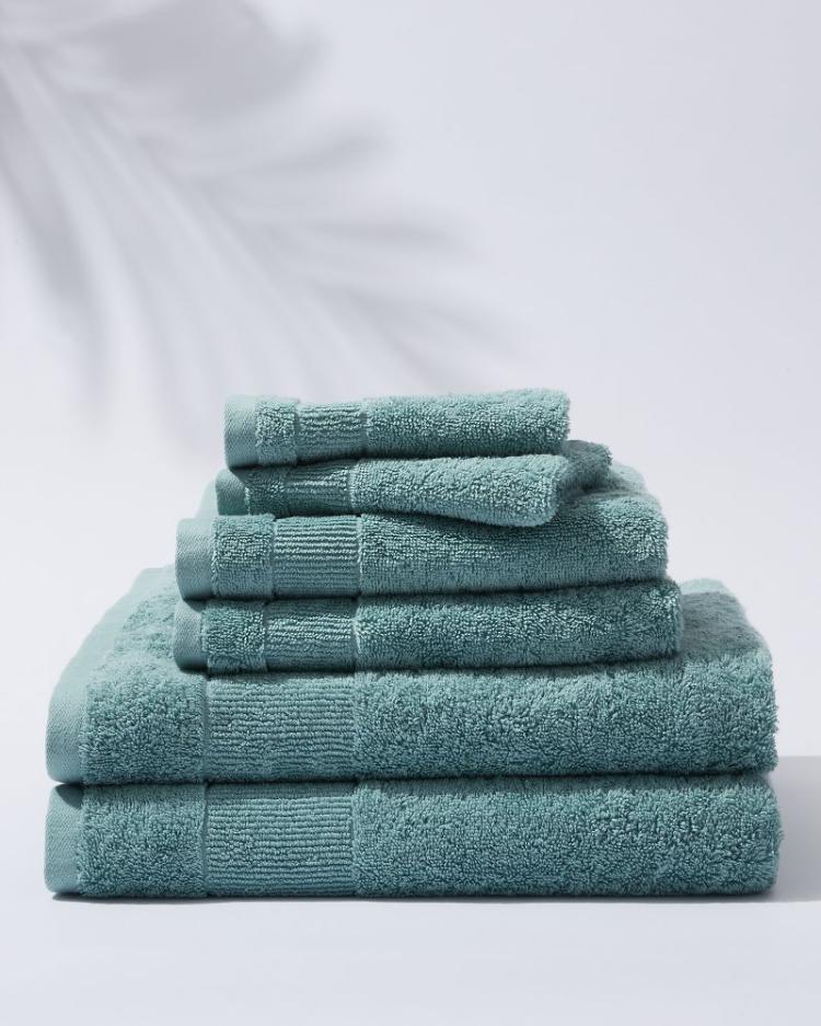 Beach & Home Bath | Tommy Bahama Island Retreat 6-Piece Bath Towel Set Dark Blue Lagoon