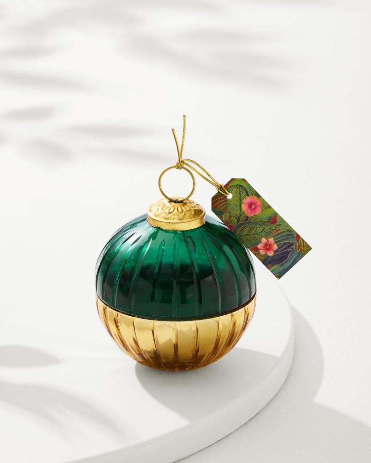 Beach & Home Candles & Diffusers | Tommy Bahama Evergreen 3-oz. Etched Ornament Candle Evergreen