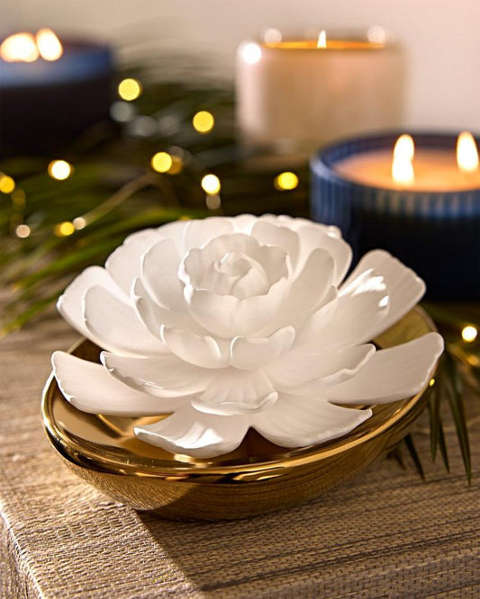 Beach & Home Candles & Diffusers | Tommy Bahama Island Blend Porcelain Flower Diffuser Island Blend