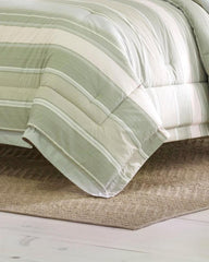 Beach & Home Comforters & Duvets | Tommy Bahama Serenity 5-Piece King Comforter Set Green