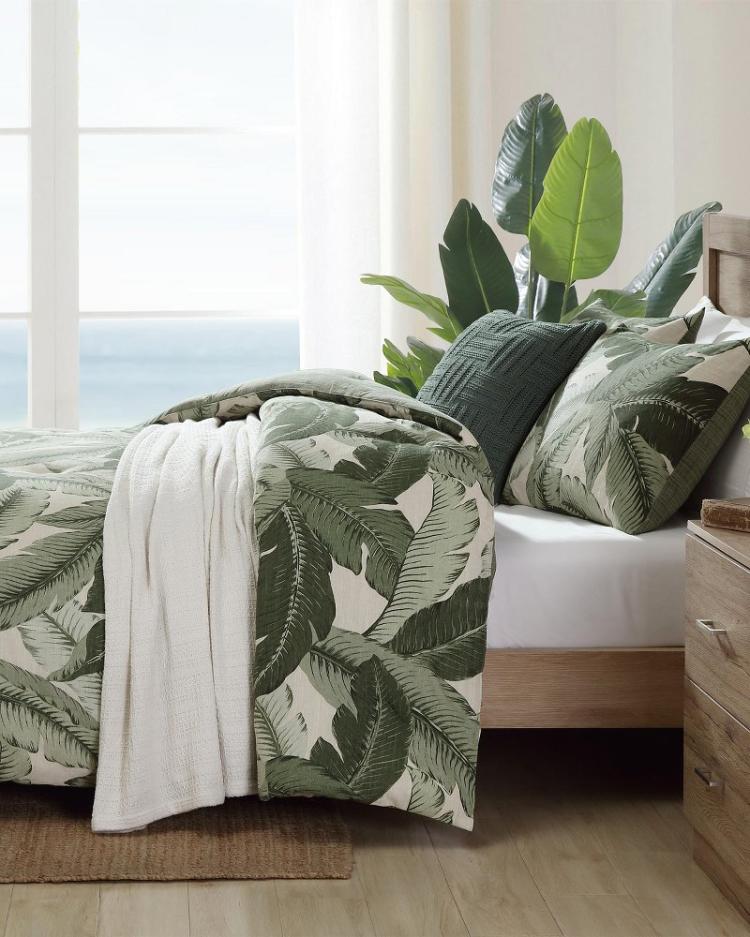 Beach & Home Comforters & Duvets | Tommy Bahama Vintage Palms 3-Piece Full/Queen Comforter Set Jungle