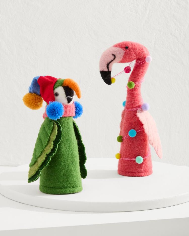 Beach & Home Drinkware & Bar | Tommy Bahama Flamingo & Parrot Bottle Topper Set Multicolor