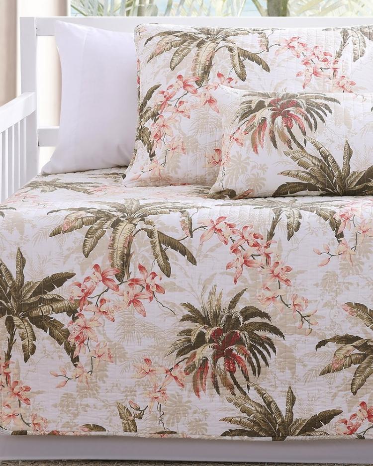 Beach & Home Quilts & Blankets | Tommy Bahama Bonny Cove 4-Piece Twin Quilt Daybed Cover Set Coconut