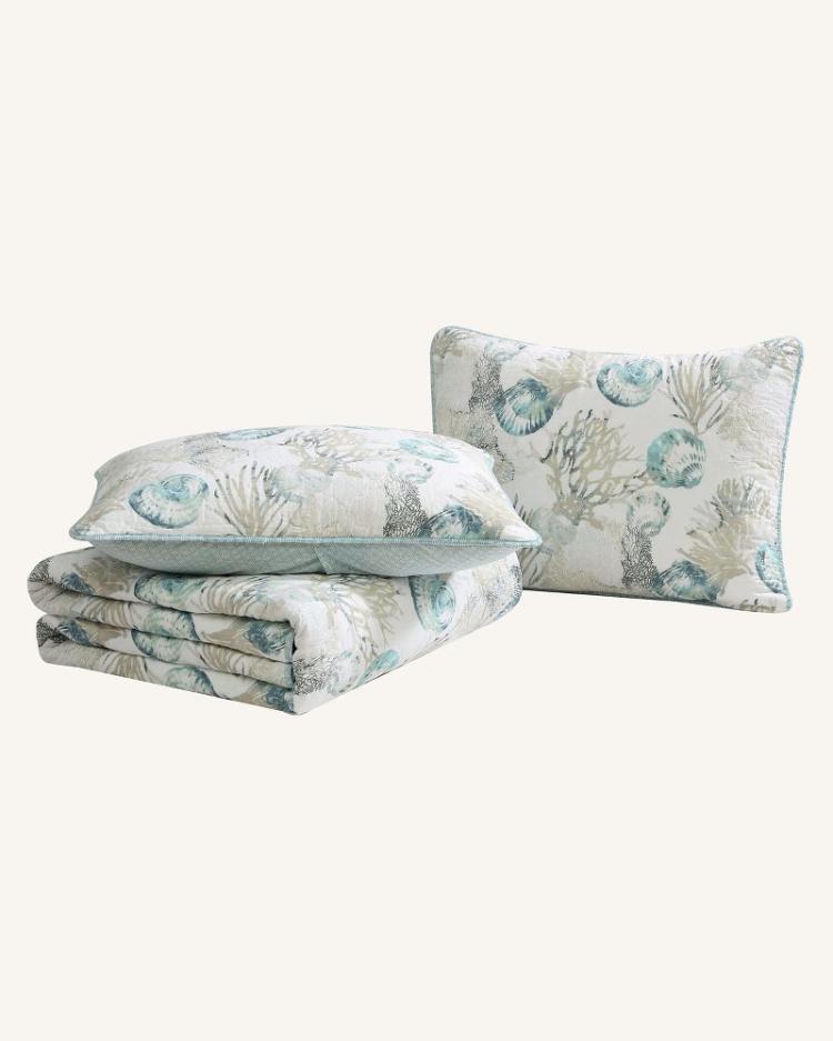 Beach & Home Quilts & Blankets | Tommy Bahama Freeport 3-Piece Full/Queen Quilt Set Blue