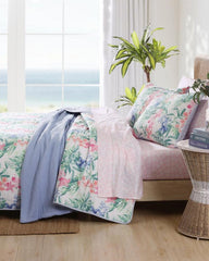 Beach & Home Quilts & Blankets | Tommy Bahama Island Orchid Reversible 3-Piece King Quilt Set White