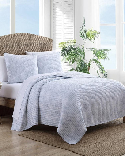 Beach & Home Quilts & Blankets | Tommy Bahama Makena 3-Piece Full/Queen Quilt Set Blue