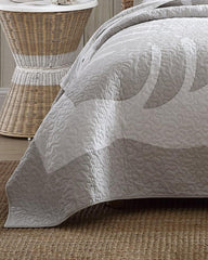 Beach & Home Quilts & Blankets | Tommy Bahama Molokai Full/Queen Quilt Grey