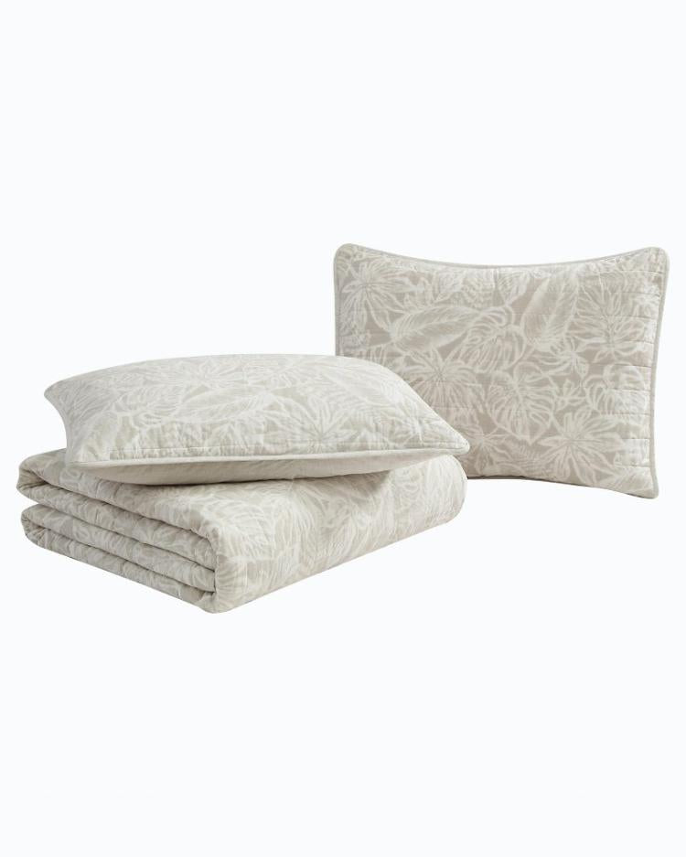 Beach & Home Quilts & Blankets | Tommy Bahama Ocean Deep Reversible 2-Piece Twin Quilt Set Beige