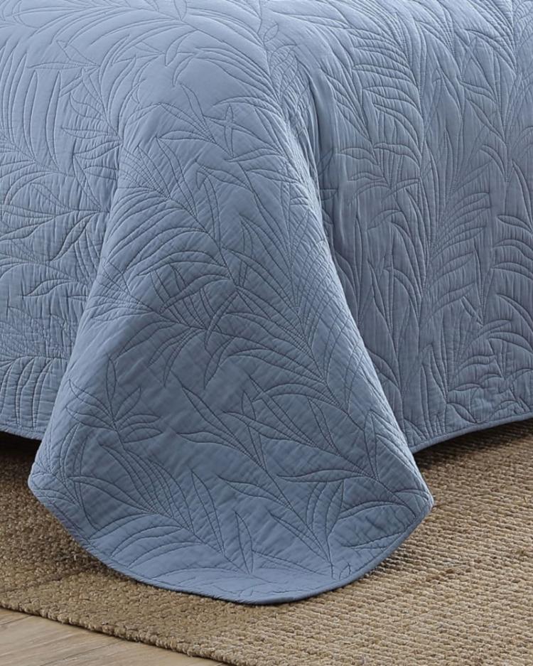 Beach & Home Quilts & Blankets | Tommy Bahama Solid Costa Sera King Quilt Blue