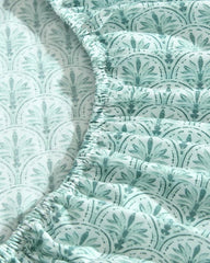 Beach & Home Sheet Sets & Bedskirts | Tommy Bahama Coastal Batik Green 4-Piece King Sheet Set Spring Green