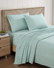 Beach & Home Sheet Sets & Bedskirts | Tommy Bahama Coastal Batik Green 4-Piece Queen Sheet Set Spring Green