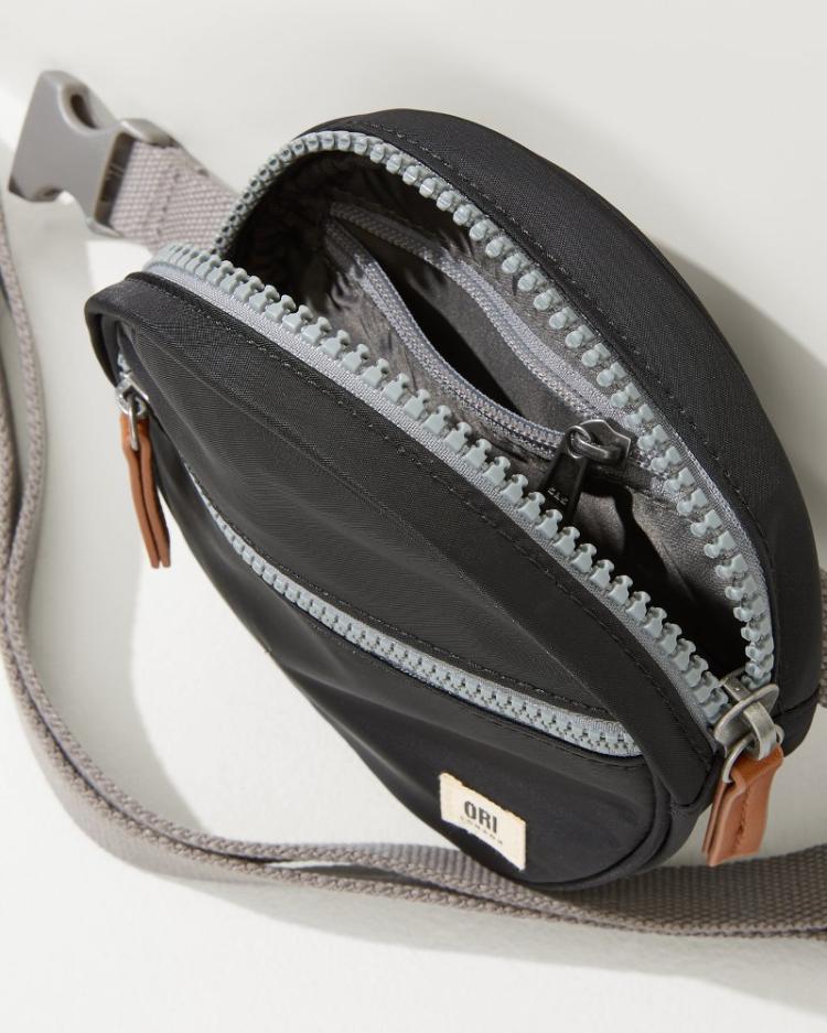 Men/Women/Beach & Home Luggage & Travel | Tommy Bahama Paddington Black Belt Bag Black