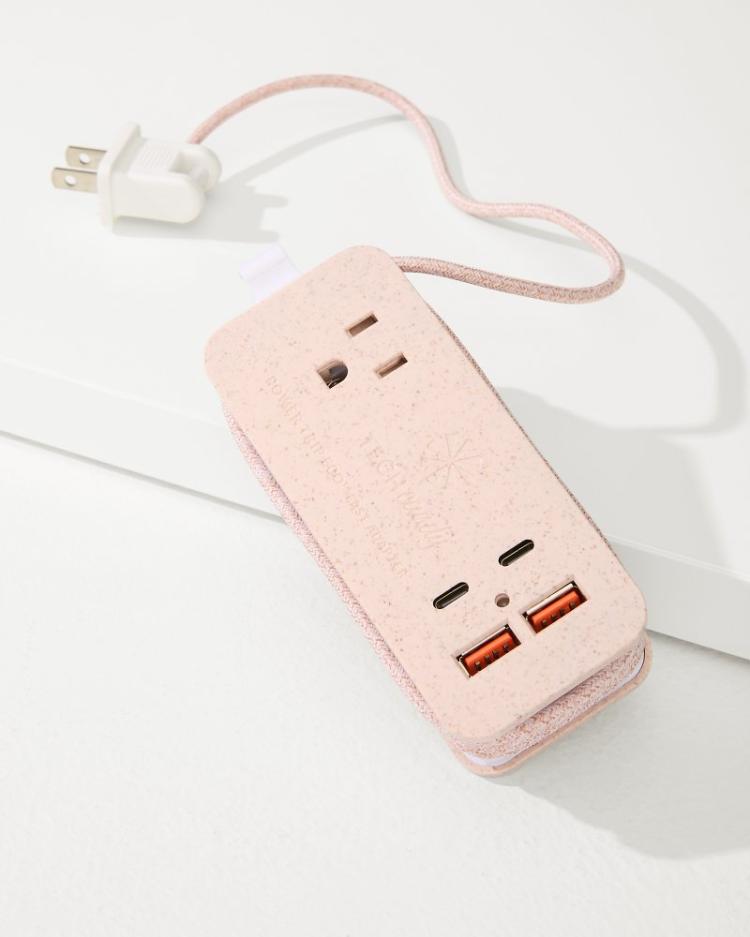 Men/Women/Beach & Home Luggage & Travel | Tommy Bahama Power Trip Eco-Charger Pink