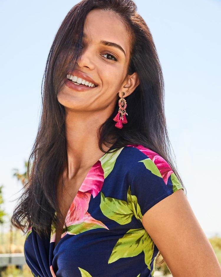 Women Jewelry | Tommy Bahama Tropical Blooms Tassel Shell Statement Earrings Fuchsia