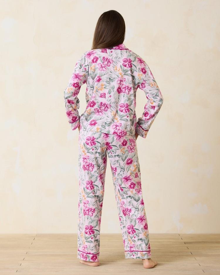 Women Sleepwear | Tommy Bahama Woven Sateen Long Sleeve & Pants Pajama Set Blushing