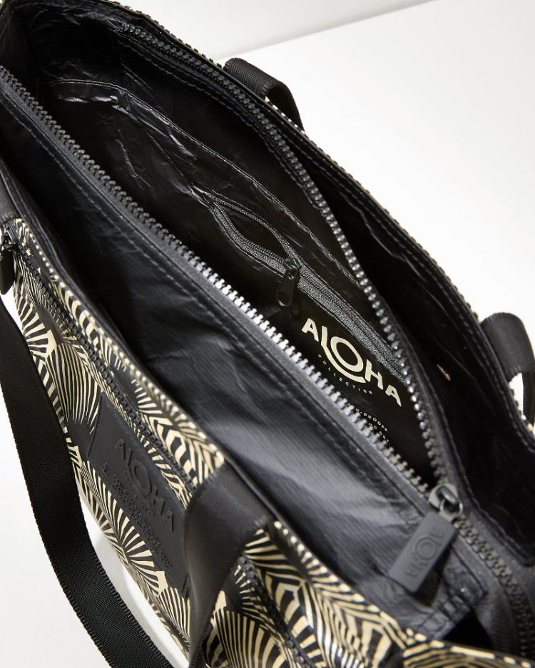 Women/Beach & Home Handbags & Clutches | Tommy Bahama Aloha Collection Malu Go-To Tote Glow/black