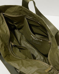 Women/Beach & Home Handbags & Clutches | Tommy Bahama Aloha Collection Shade Day Tripper Tote Creme/olive