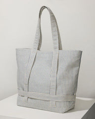 Women/Beach & Home Handbags & Clutches | Tommy Bahama Canvas Traveler Tote Navy Stripe
