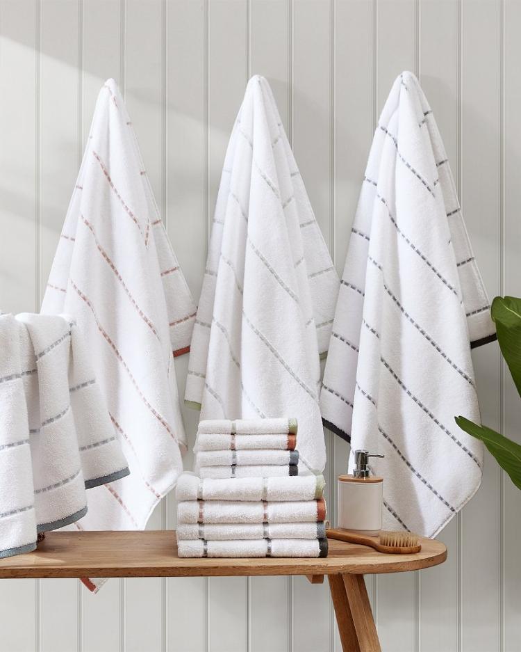 Beach &amp; Home Bath | Tommy Bahama Ridley Clay 3-Piece Towel Set Clay