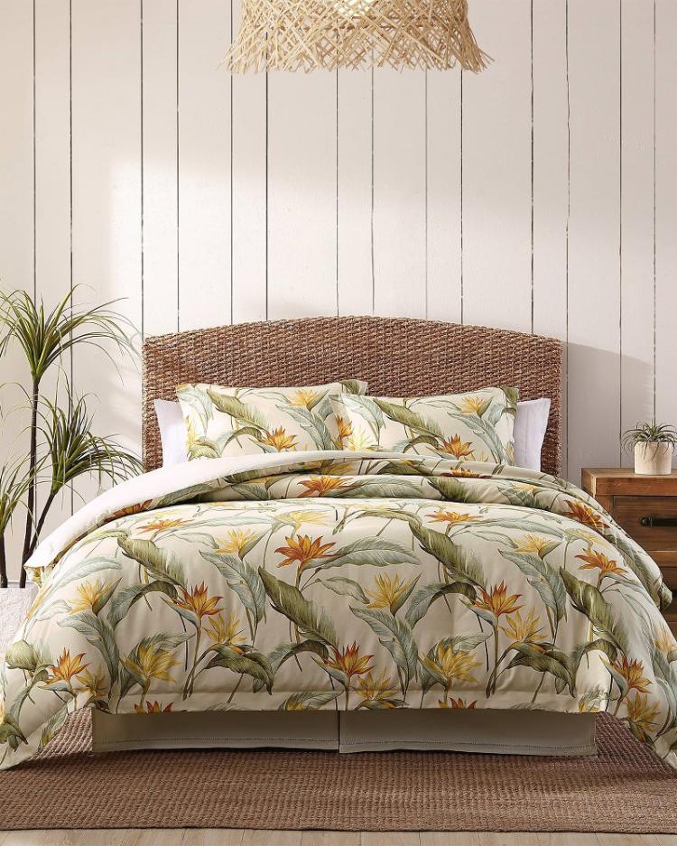 Beach &amp; Home Comforters &amp; Duvets | Tommy Bahama Birds Of Paradise 4-Piece California King Comforter Set Ivory