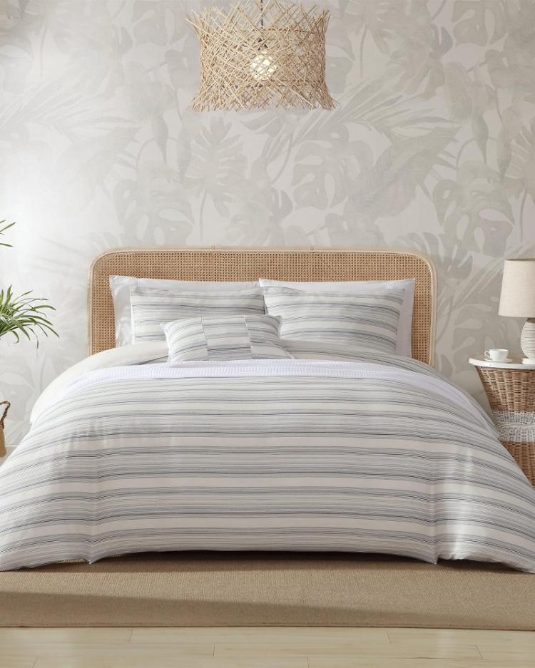 Beach &amp; Home Comforters &amp; Duvets | Tommy Bahama Island Micro Waffle 4-Piece King Comforter Set Coconut