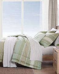 Beach &amp; Home Comforters &amp; Duvets | Tommy Bahama Serenity 5-Piece King Comforter Set Green