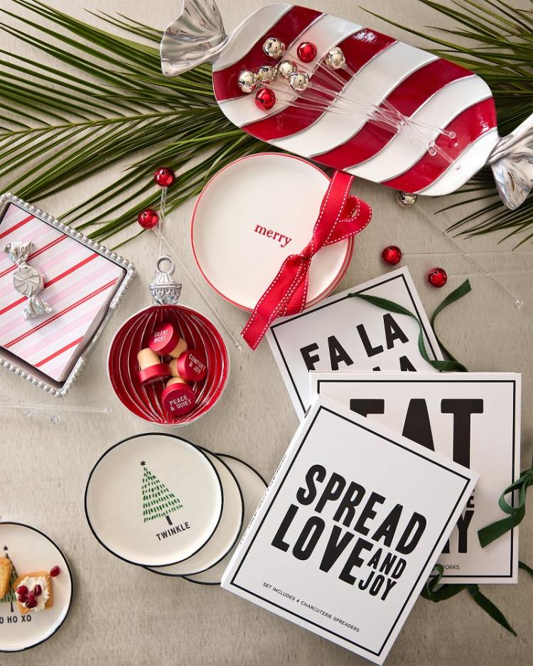 Beach &amp; Home Drinkware &amp; Bar | Tommy Bahama Beaded Peppermint Napkin Box Set Silver