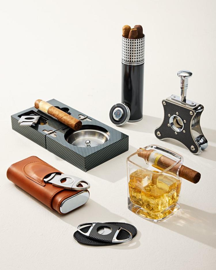 Beach &amp; Home Drinkware &amp; Bar | Tommy Bahama Table Cigar Cutter Black