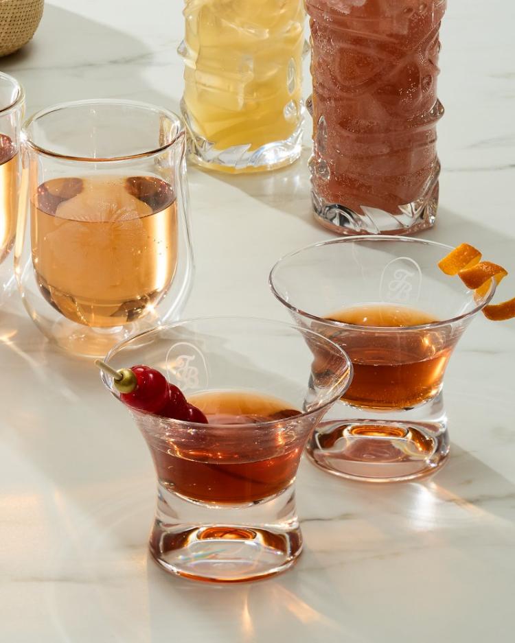 Beach &amp; Home Drinkware &amp; Bar | Tommy Bahama Tommy Bahama Crystal Manhattan Glasses Clear