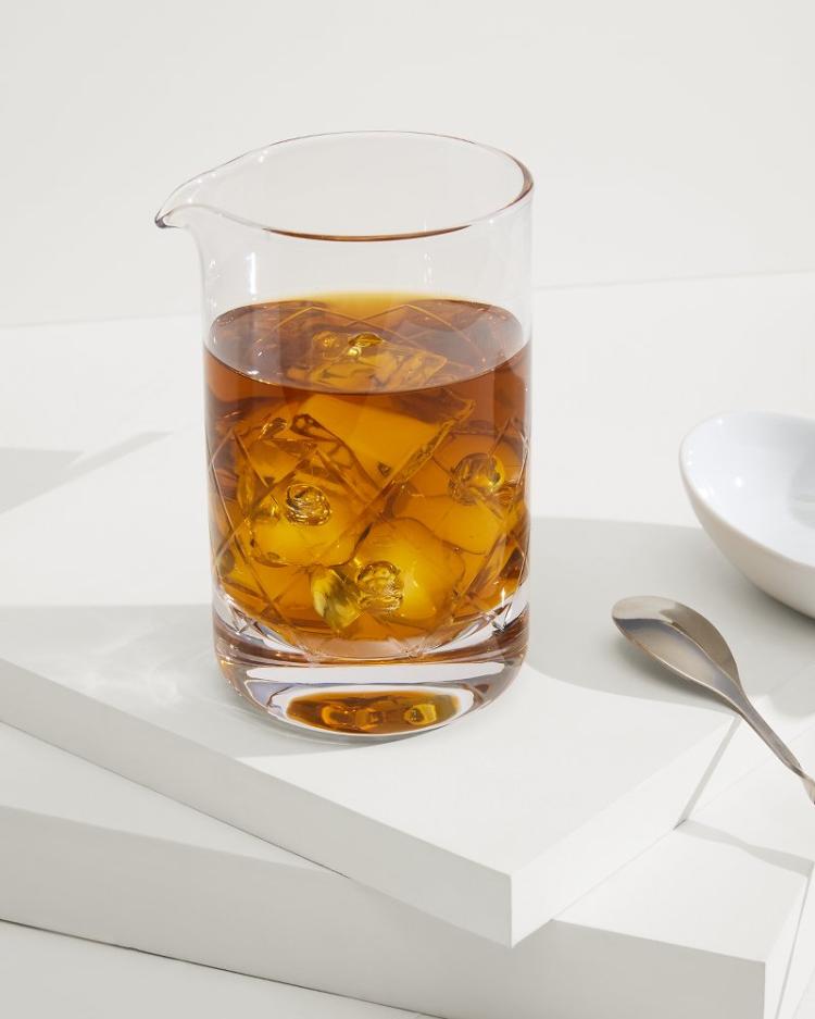 Beach &amp; Home Drinkware &amp; Bar | Tommy Bahama Viski® Crystal Mixing Glass Clear