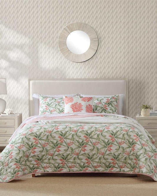 Beach &amp; Home Quilts &amp; Blankets | Tommy Bahama Acapulco Palms Reversible 2-Piece Twin Quilt Set Green