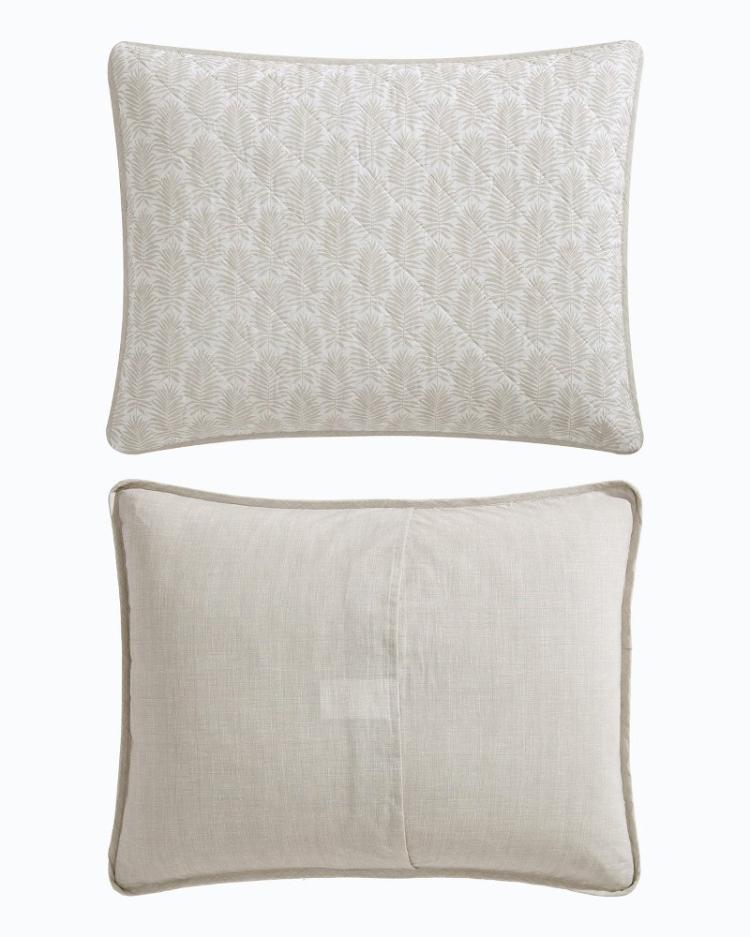 Beach &amp; Home Quilts &amp; Blankets | Tommy Bahama Bahama Fronds Reversible 3-Piece Full/Queen Quilt Set Brown