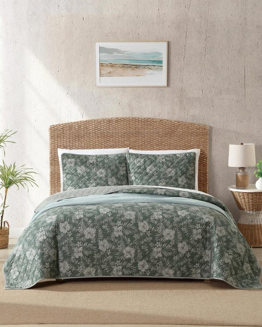 Beach &amp; Home Quilts &amp; Blankets | Tommy Bahama Hibiscus Jungle Reversible 3-Piece King Quilt Set Jungle