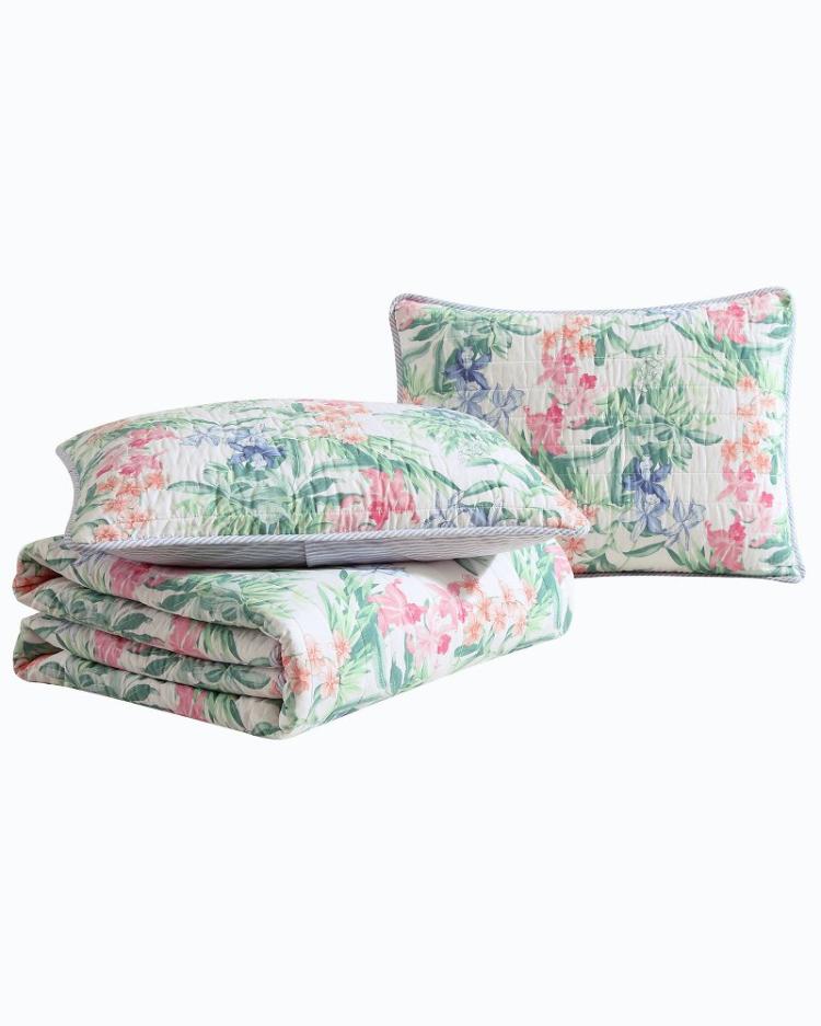 Beach &amp; Home Quilts &amp; Blankets | Tommy Bahama Island Orchid Reversible 3-Piece King Quilt Set White