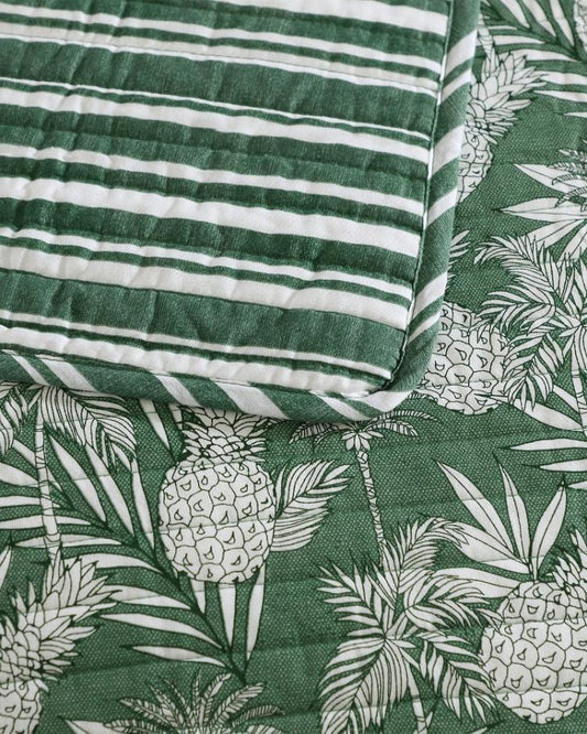 Beach &amp; Home Quilts &amp; Blankets | Tommy Bahama Pineapple Venture 3-Piece Full/Queen Quilt Set Green