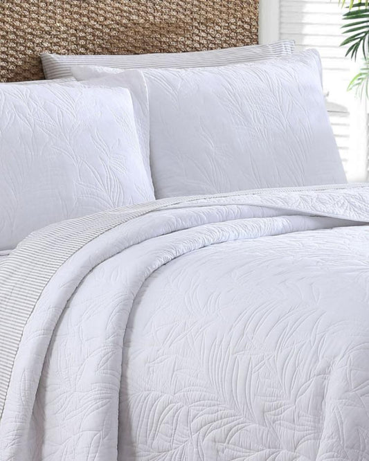 Beach &amp; Home Quilts &amp; Blankets | Tommy Bahama Solid Costa Sera Twin Quilt White