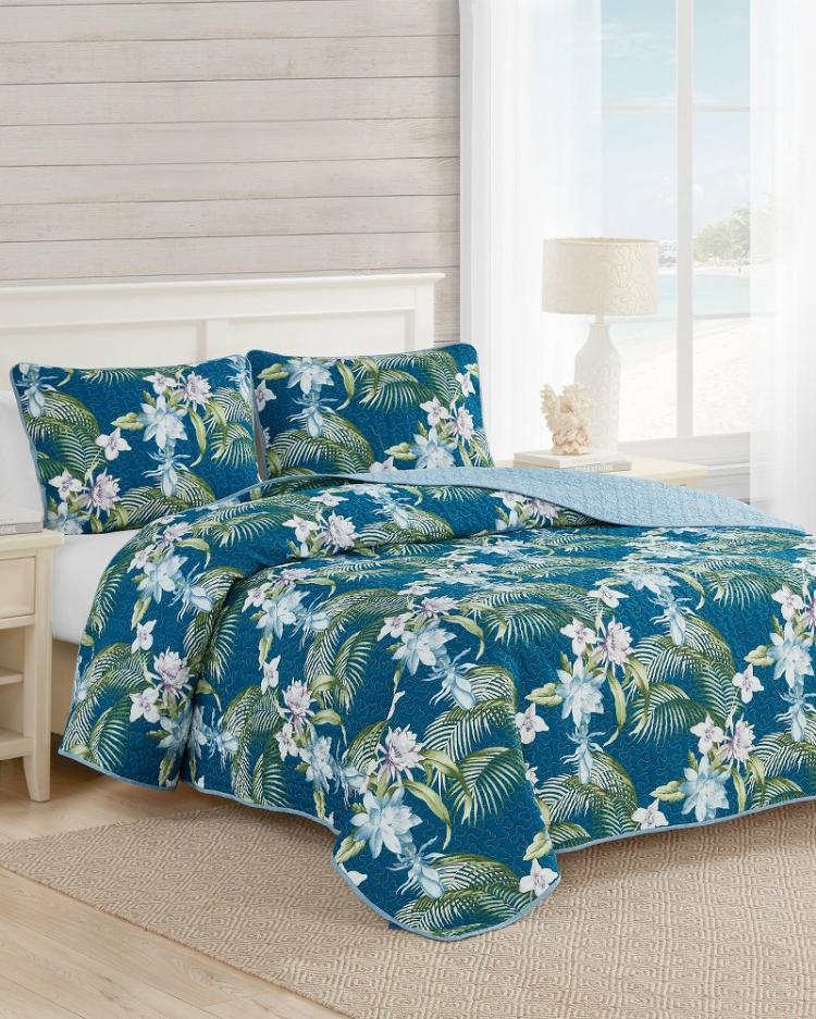 Beach &amp; Home Quilts &amp; Blankets | Tommy Bahama Southern Breeze 3-Piece Full/Queen Quilt Set Blue