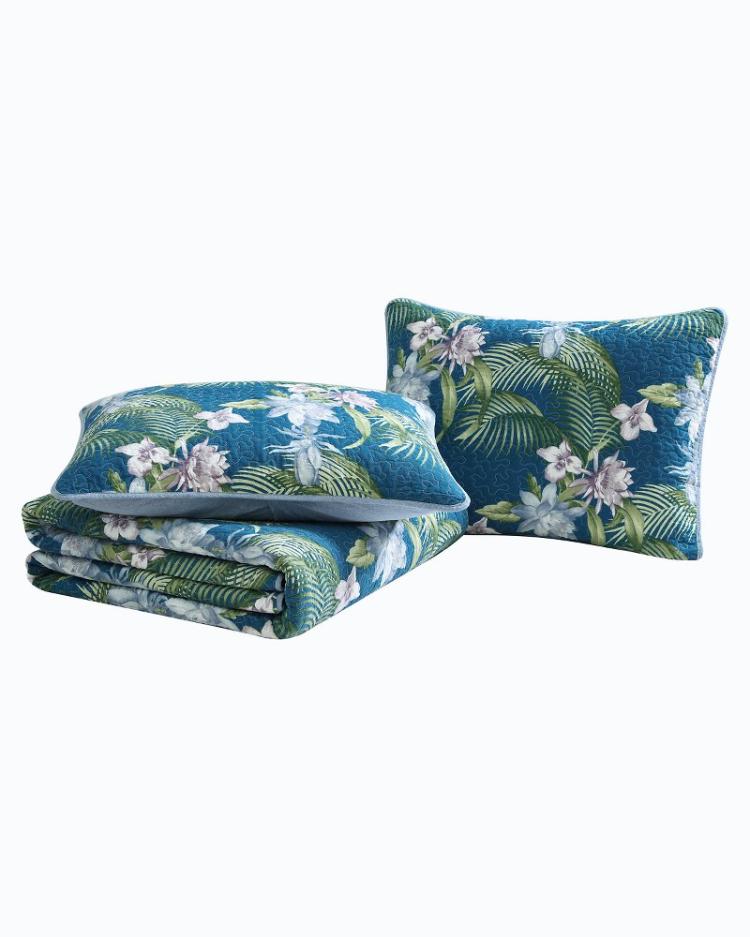 Beach &amp; Home Quilts &amp; Blankets | Tommy Bahama Southern Breeze 3-Piece Full/Queen Quilt Set Blue