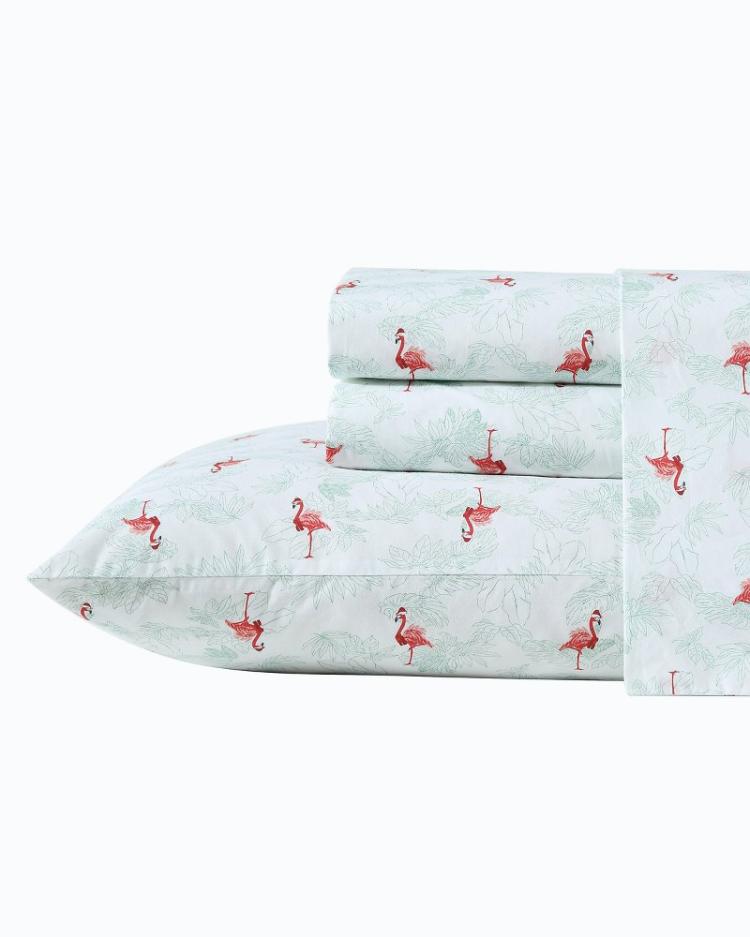 Beach &amp; Home Sheet Sets &amp; Bedskirts | Tommy Bahama Flamingo Santa 4-Piece King Sheet Set Red/green
