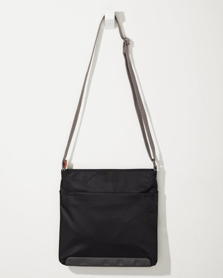 Men Luggage &amp; Travel | Tommy Bahama Kennington Black Crossbody Black