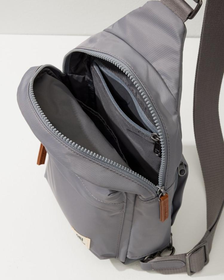 Men/Women/Beach &amp; Home Luggage &amp; Travel | Tommy Bahama Willesden Stormy Sling Bag Stormy