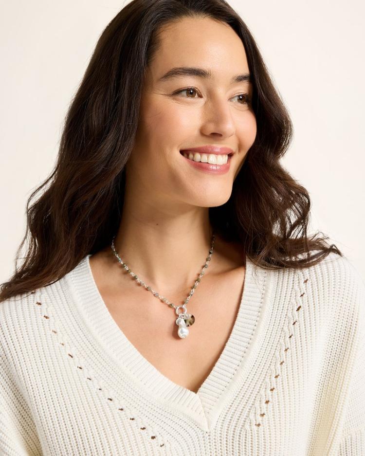 Women Jewelry | Tommy Bahama Marco Island Shell And Mother Of Pearl Pendant Necklace Silver