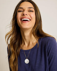 Women Jewelry | Tommy Bahama Tidal Treasure Mother Of Pearl Disc Pendant Necklace Gold