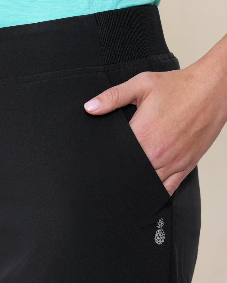 Women Pants &amp; Crops | Tommy Bahama Alicia IslandZone® Cropped Easy Pants Black