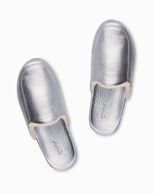 Women Sleepwear | Tommy Bahama OluKai® Kōnea Slippers Silver