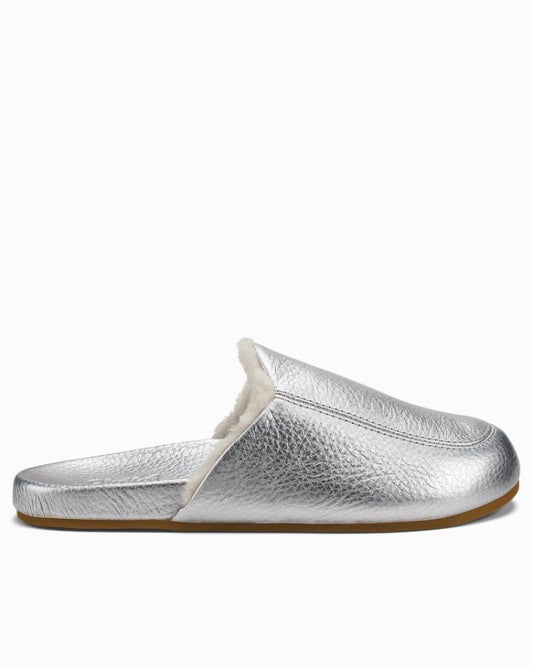 Women Sleepwear | Tommy Bahama OluKai® Kōnea Slippers Silver