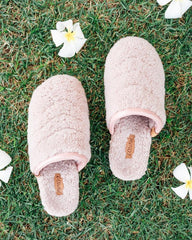 Women Sleepwear | Tommy Bahama OluKai® Pūpū Mua Fuzzy Slippers Pink Sea Salt