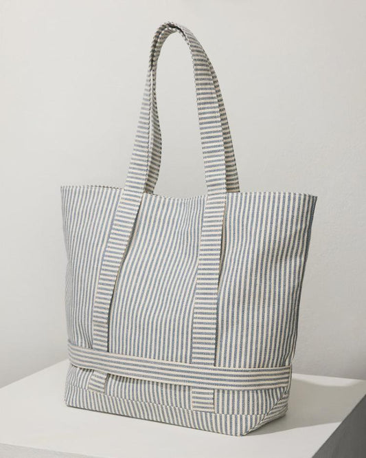 Women/Beach &amp; Home Handbags &amp; Clutches | Tommy Bahama Canvas Traveler Tote Navy Stripe
